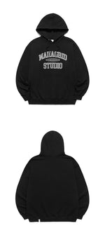 【mahagrid】 COLLEGE LOGO HOODIE