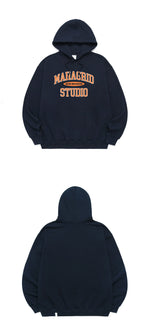 【mahagrid】 COLLEGE LOGO HOODIE